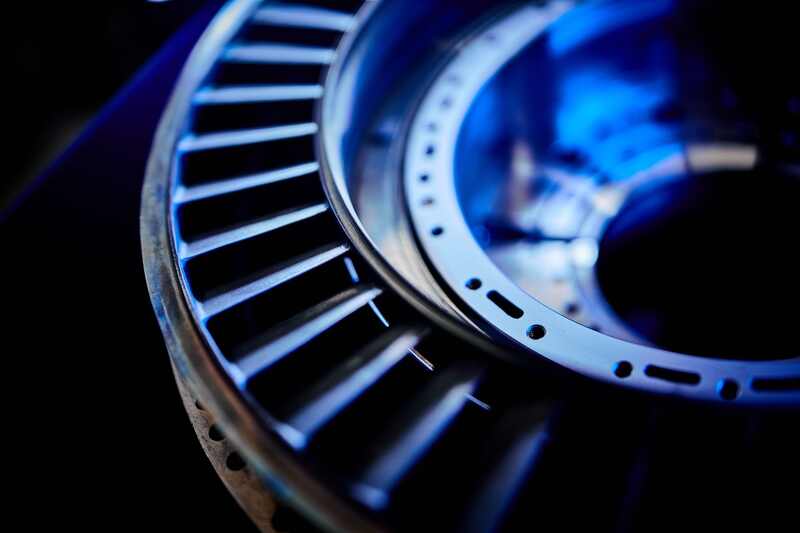 Aviation engine turbine components
